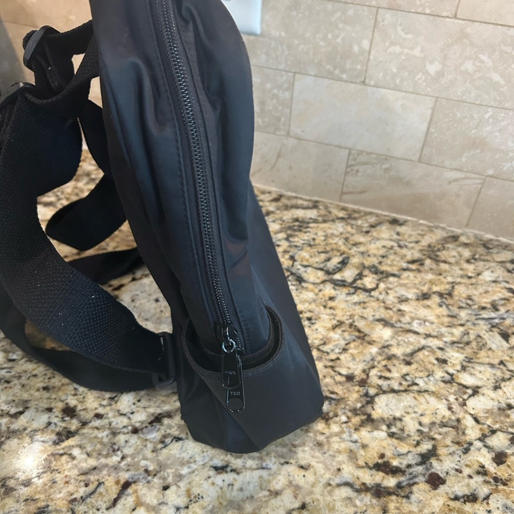 Kate Spade New York 13" Nylon Backpack Black Adjustable Straps - Picture 6 of 7